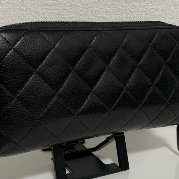 CHANEL LONG ZIP WALLET CC LOGO CAVIAR SKIN WITH CERTIFICATE OF AUTHENTICITY - Picture 3 of 14